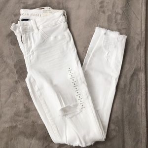 White distressed American Eagle Jeans